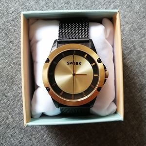 Black and gold Springbreak watch